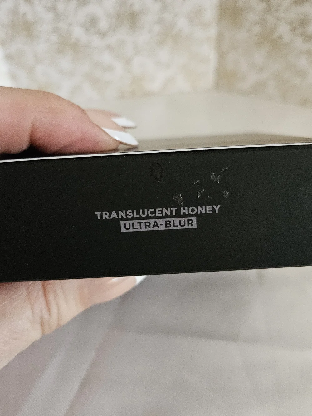 Laura Mercier Translucent Pressed Setting Powder - Translucent Honey